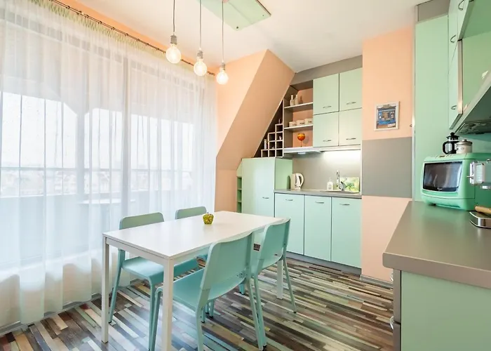 Zen Plovediv * Plovdiv